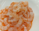 Foto del paso 3 de la receta: Arroz de gamba roja y chipirones