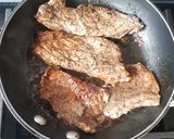 Foto del paso 2 de la receta: Bistec al sartén.