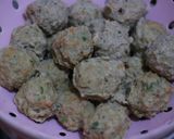 Foto langkah ke 3 dari resep Bakso goreng sayur.