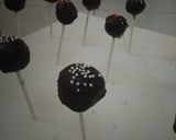 A picture of step 12 of Eggless cake pops.