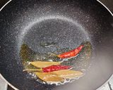 A picture of step 7 of Kadai paneer.