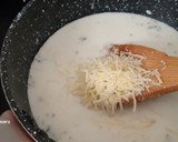 Foto del paso 4 de la receta: Espaguetis con verduras salteadas y salsa de queso