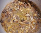 صورة لخطوة 3 من وصفة ريزوتتو بالفطر Risotta ai funghi