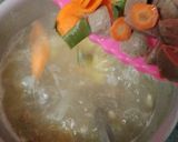Foto langkah ke 5 dari resep Sop Makaroni Bakso.
