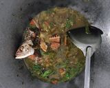 Foto langkah ke 6 dari resep Ikan Asin Pucuak Ubi Lado Mudo.