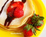 Foto langkah ke 7 dari resep Pancake Stroberi.