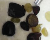 A picture of step 4 of Grapes raita.