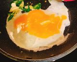 รูปขั้นตอนการทำที่ 1 ของ มะระผัดไข่พริกสด🍳🌶 style by barbie👩🏼🍳