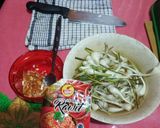 Foto langkah ke 1 dari resep Loiko/siung bawang tumis tahu pedas.