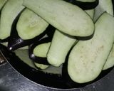 Foto del paso 2 de la receta: Milanesa de berenjena 🍆