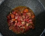 Foto langkah ke 3 dari resep Sup Tomat Telur Topping Sosis Wortel.