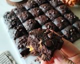 Foto langkah ke 6 dari resep Banana Brownies.
