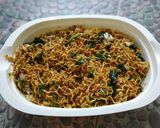 Foto langkah ke 5 dari resep Mie Telur Goreng.