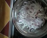 A picture of step 1 of Onion Soup with Cheese and Hard-Boiled Egg.