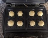 A picture of step 3 of Crispy sweet potato mini balls.