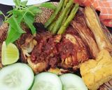 Foto langkah ke 7 dari resep Ayam Goreng / Bakar Sambal Penyet.