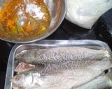 A picture of step 1 of Fry 🐟 fish.