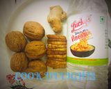 अखरोट अंजिर,अदरक कि चटनी(Akhrot anjeer adrak ki chutney recipe in Hindi) रेसिपी चरण 1 फोटो