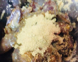 A picture of step 4 of Peanuts and dates sweet.