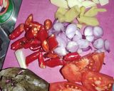 Foto langkah ke 2 dari resep Pindang, Telur Ceplok Bumbu Sarden.
