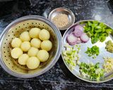 A picture of step 5 of Chilli Garlic Potato Bites.