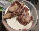 รูปขั้นตอนการทำที่ 3 ของ หมูทอดกระเทียม