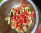 A picture of step 4 of Phool Gobhi Dalna Subji.
