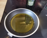 Foto del paso 2 de la receta: Rotja a la espalda con salsa Donostiarra