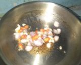 Foto langkah ke 3 dari resep Sayur labu siam dan wortel di balik mie goreng.