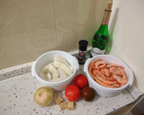 Foto del paso 3 de la receta: Chocos y langostinos en salsa para guardar en congelador