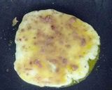 Foto langkah ke 3 dari resep Sandwich Roti Telur Kornet.