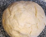 Foto del paso 2 de la receta: Tallarines caseros al huevo con albóndigas de película