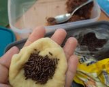 Foto langkah ke 5 dari resep Pawa isi Coklat.