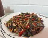 Foto langkah ke 5 dari resep Tumis brambang dan udang.
