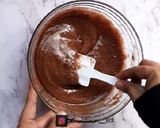 Foto langkah ke 2 dari resep Chocolate Souffle only 2 Ingredients.