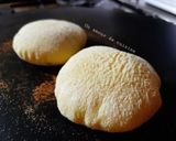 Une image de l'étape 8 de Batbout ou petits pains marocains 🌾.
