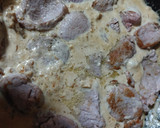 Foto del paso 6 de la receta: Lomos de cerdo con salsa de champiñones