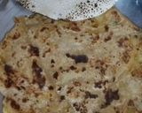 A picture of step 2 of Aloo paratha.