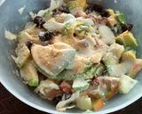 Foto del paso 1 de la receta: Ensalada verde con frutas y yogurt.