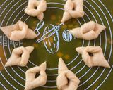A picture of step 4 of Les Bugnes (French Donuts).