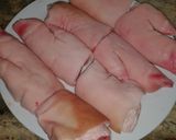 Foto del paso 1 de la receta: Manitas de Cerdo