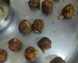 A picture of step 3 of Kachori.