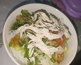 Foto langkah ke 5 dari resep Soto ayam khas tegal aroma tauco.