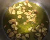 Foto del paso 2 de la receta Tallarines con gambas al ajillo