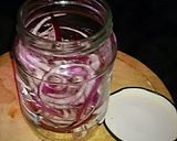 A picture of step 4 of Tex's Easy Pickled Red Onions 🍲.
