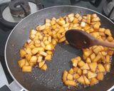 Foto langkah ke 5 dari resep Apple Cinamon Rolls.