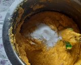 A picture of step 7 of Alphonso mango sooji dry fruits cake.