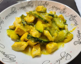 Foto del paso 7 de la receta: Pollo, zapallito italiano y azafrán