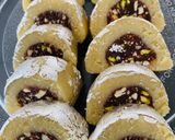 A picture of step 11 of Almond and date roll.