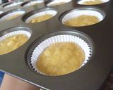 Foto langkah ke 6 dari resep Banana Muffin.
